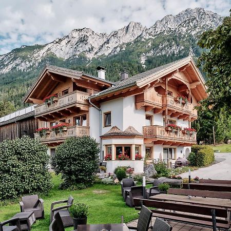 Berggasthof Baernstatt Scheffau am Wilden Kaiser Exterior photo
